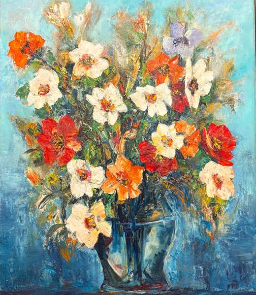 Vase & Flowers